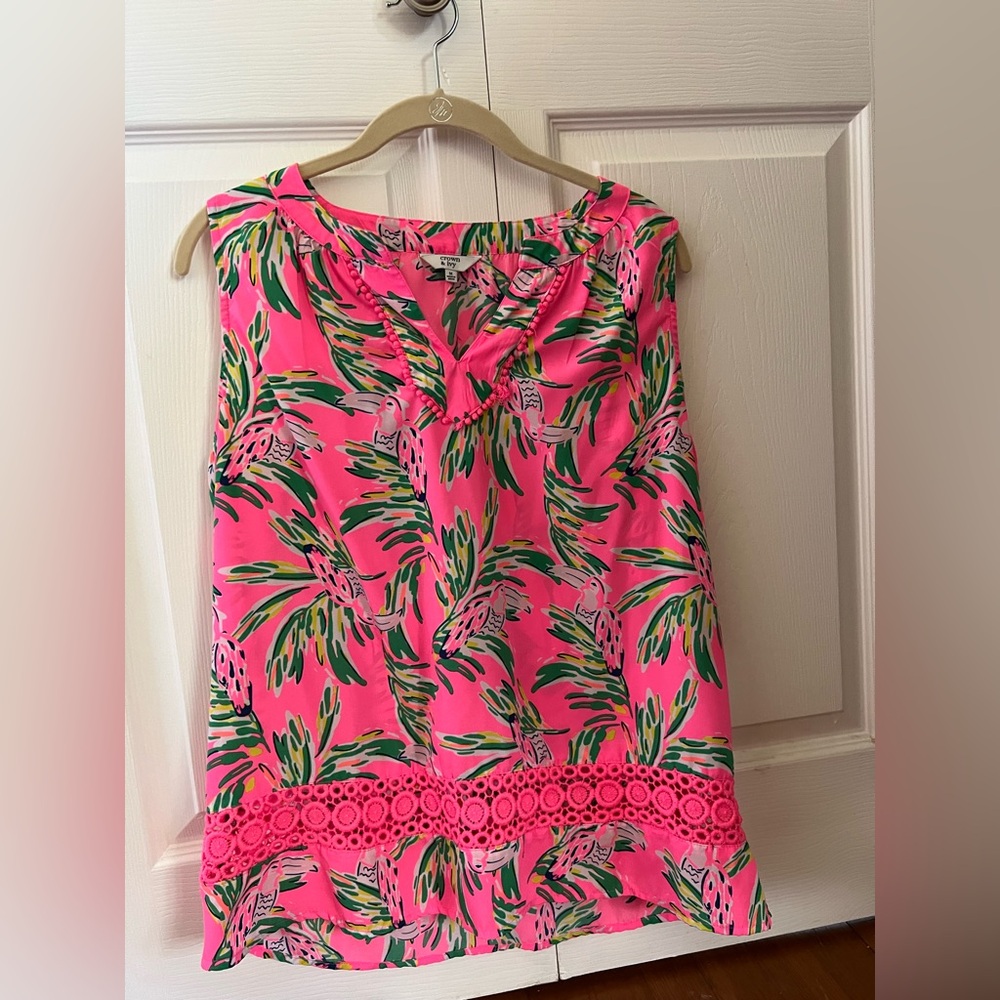 Crown & Ivy Pink and Green Leaf Print Top